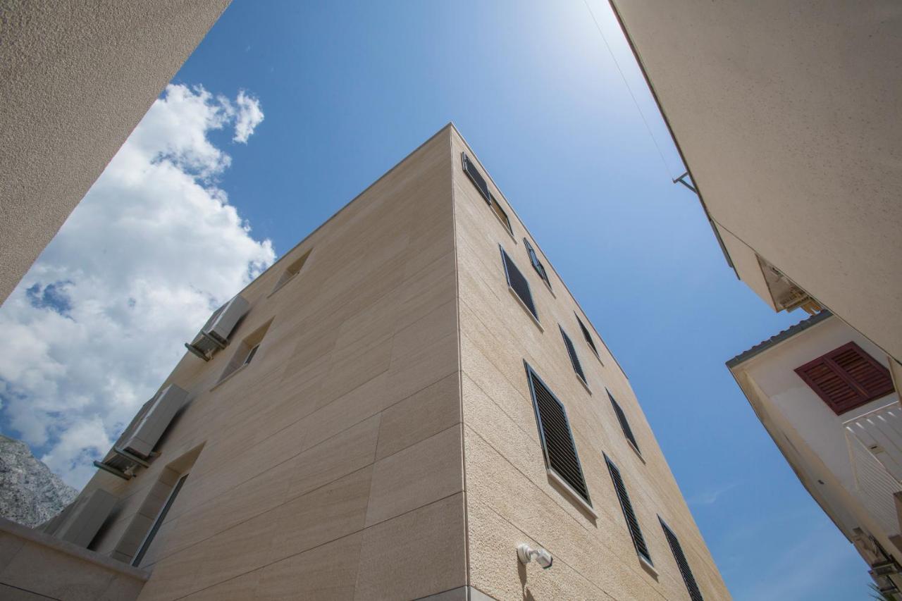 Magic Stone Apartments Baska Voda Ngoại thất bức ảnh