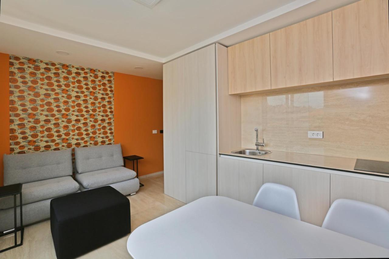 Magic Stone Apartments Baska Voda Ngoại thất bức ảnh